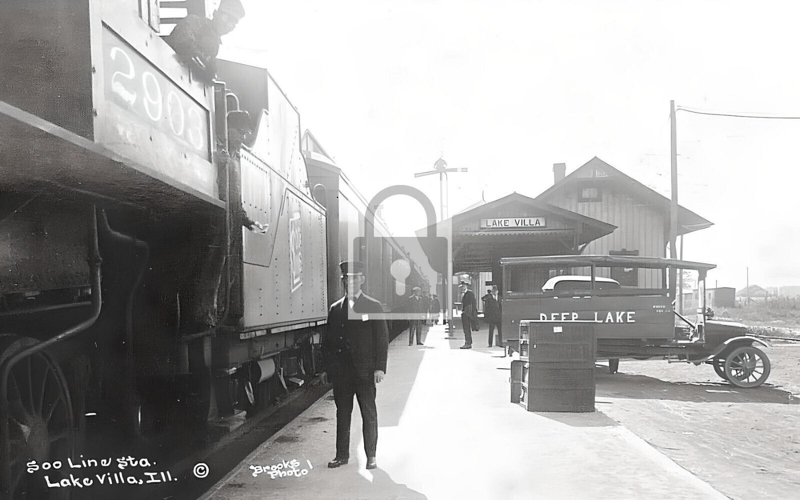 Soo Line Railroad Train Station Depot Lake Villa Illinois IL Reprint Postcard