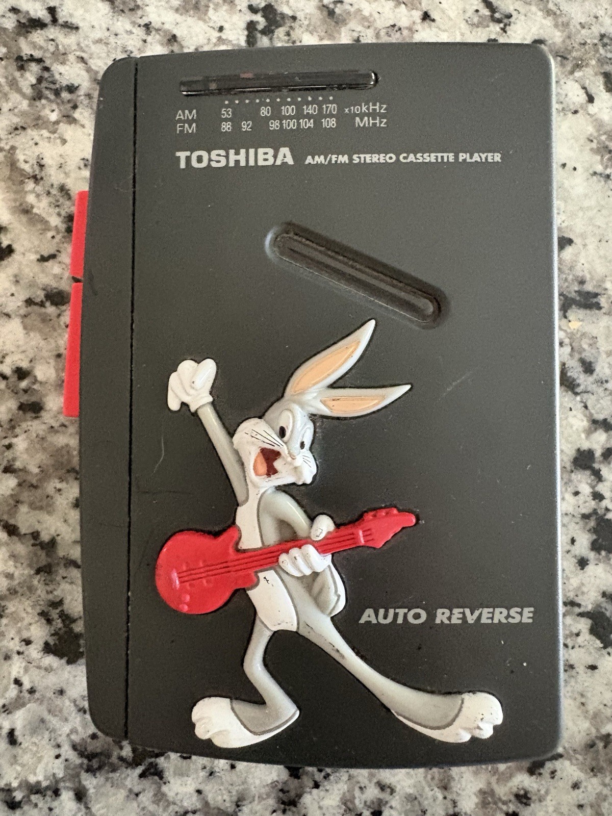 Toshiba Looney Tunes Tronics 1995 Bugs Bunny Walk Man Cassette Player Walkman