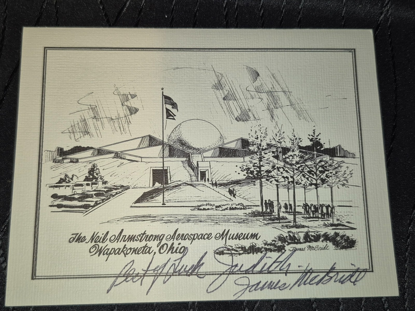 VTG Neil Armstrong Aerospace Museum Wapakoneta OH Signed Artist James McBride