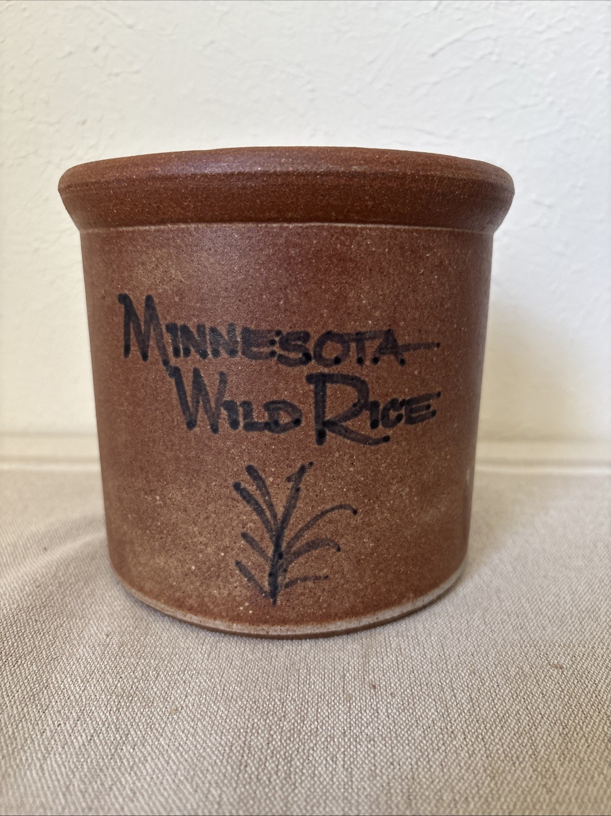 VINTAGE STONEWARE CROCK \