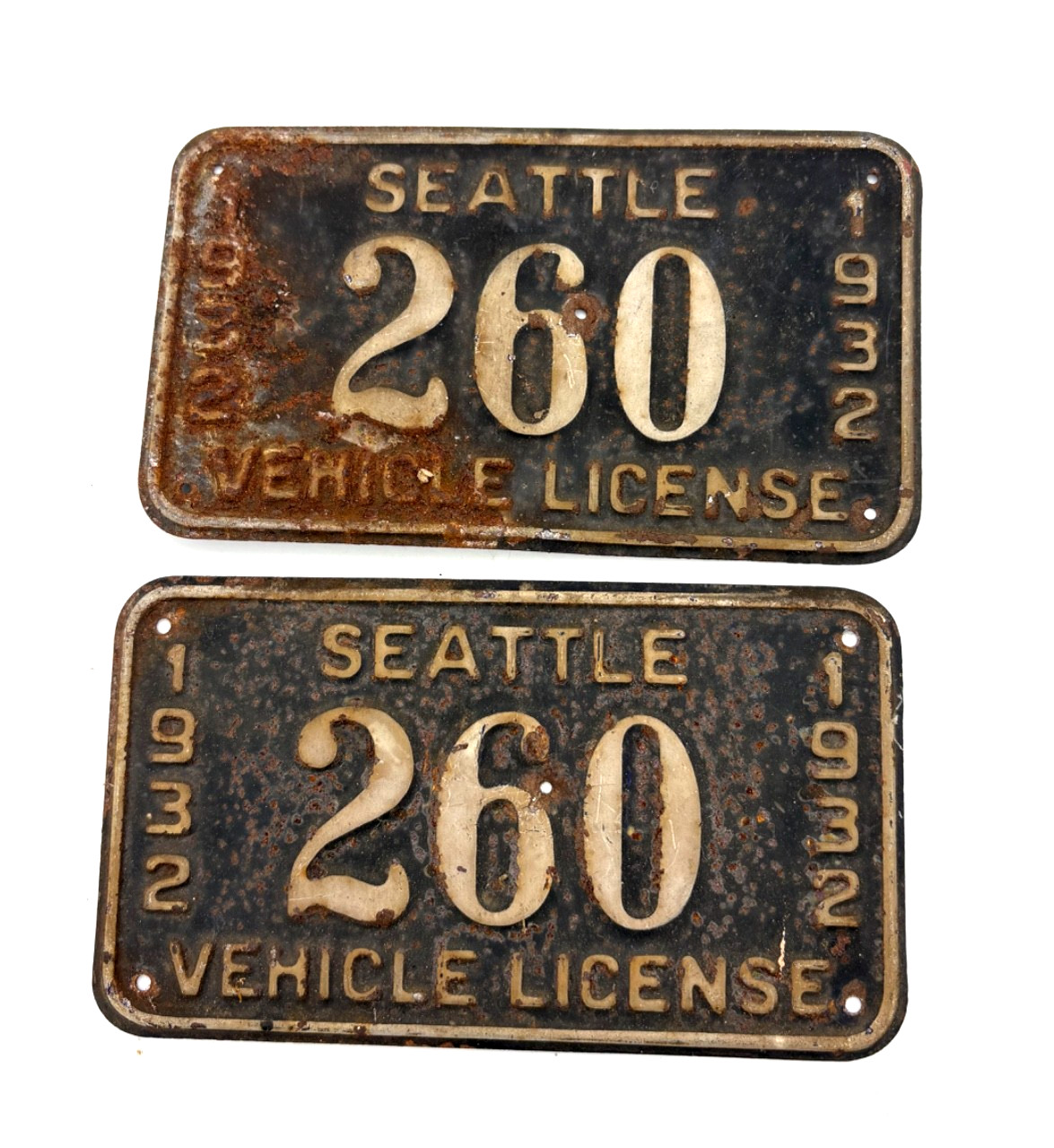 Pair of 1932 Seattle Washington Vehicle Taxis License Plate #260 Incredibly Rare