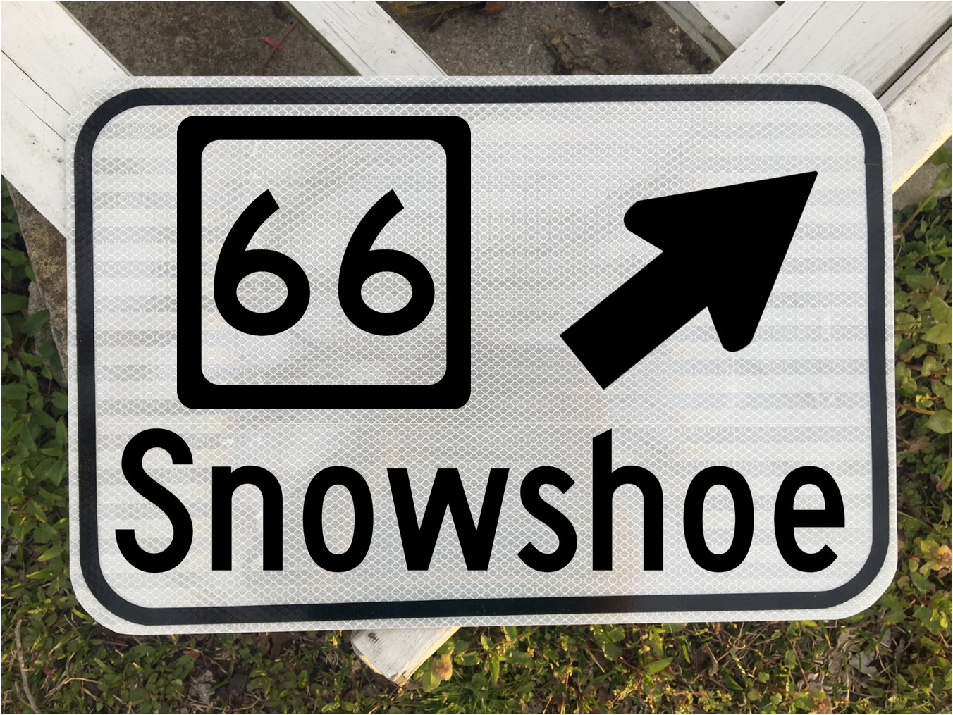 SNOWSHOE WEST VIRGINIA Highway 66 road sign Ski Resort snow  12\