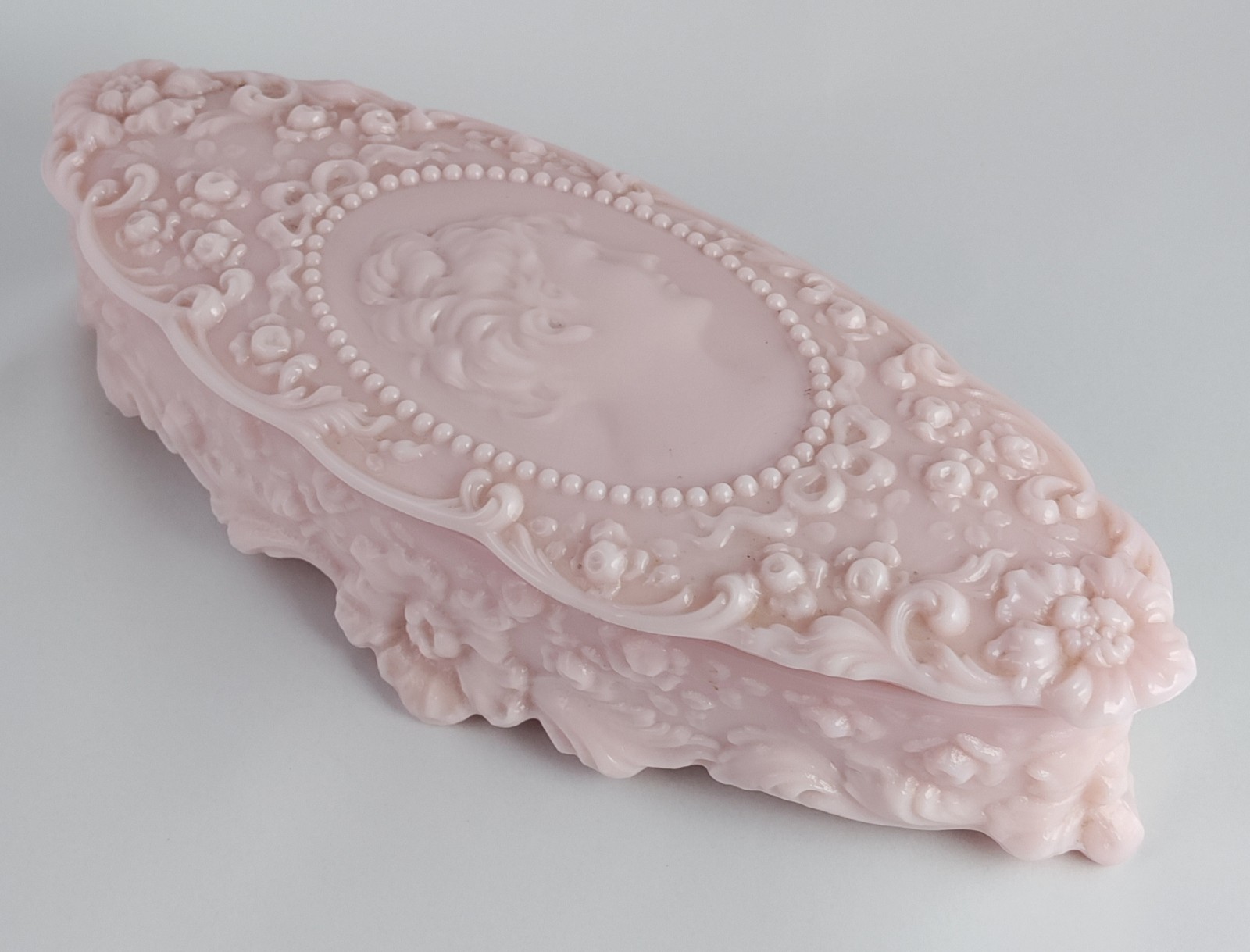 Vintage Fostoria Pink Milk Glass Jenny Lind  Embossed Cameo Jewelry Glove Box