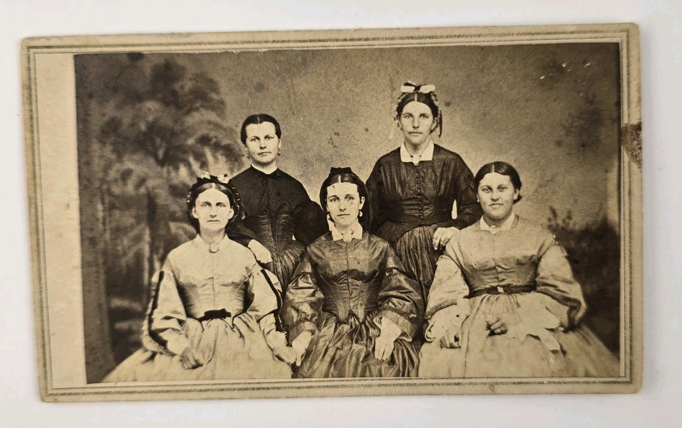 Antique CDV Photo Unique Group ID\'d Brayton Sisters Family Victorian Women 