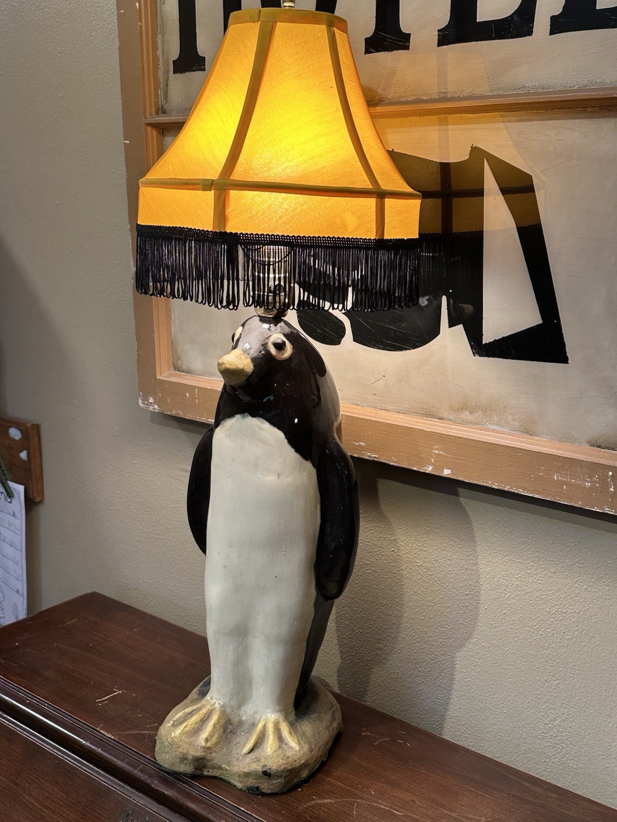 Whimsical VTG 1940\'s Art Deco Large Penguin Chalkware/Plaster Table Lamp w/Shade