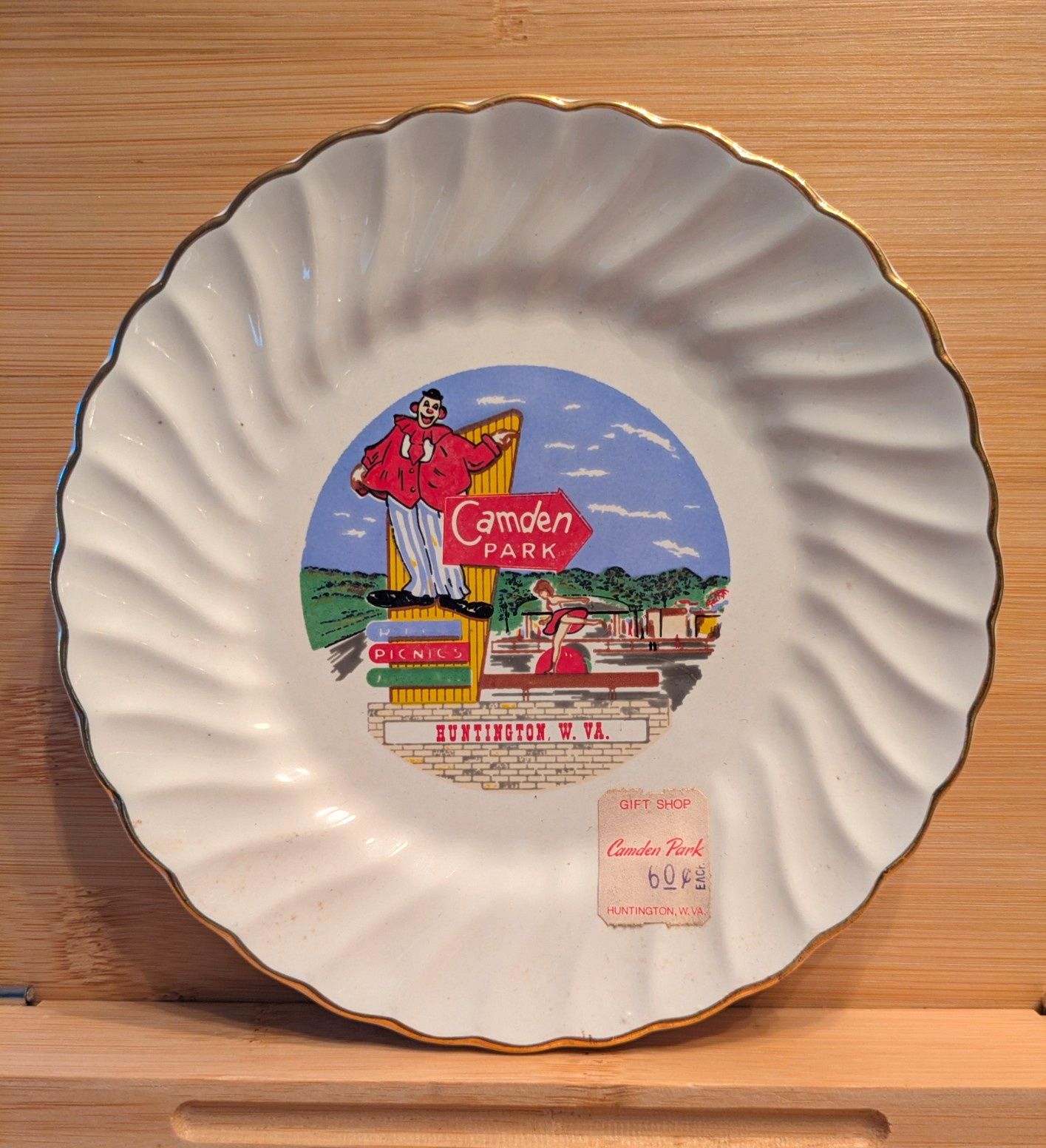 Vintage Souvenir Plate Camden Park Huntington West Virginia Ebrink Original Tag