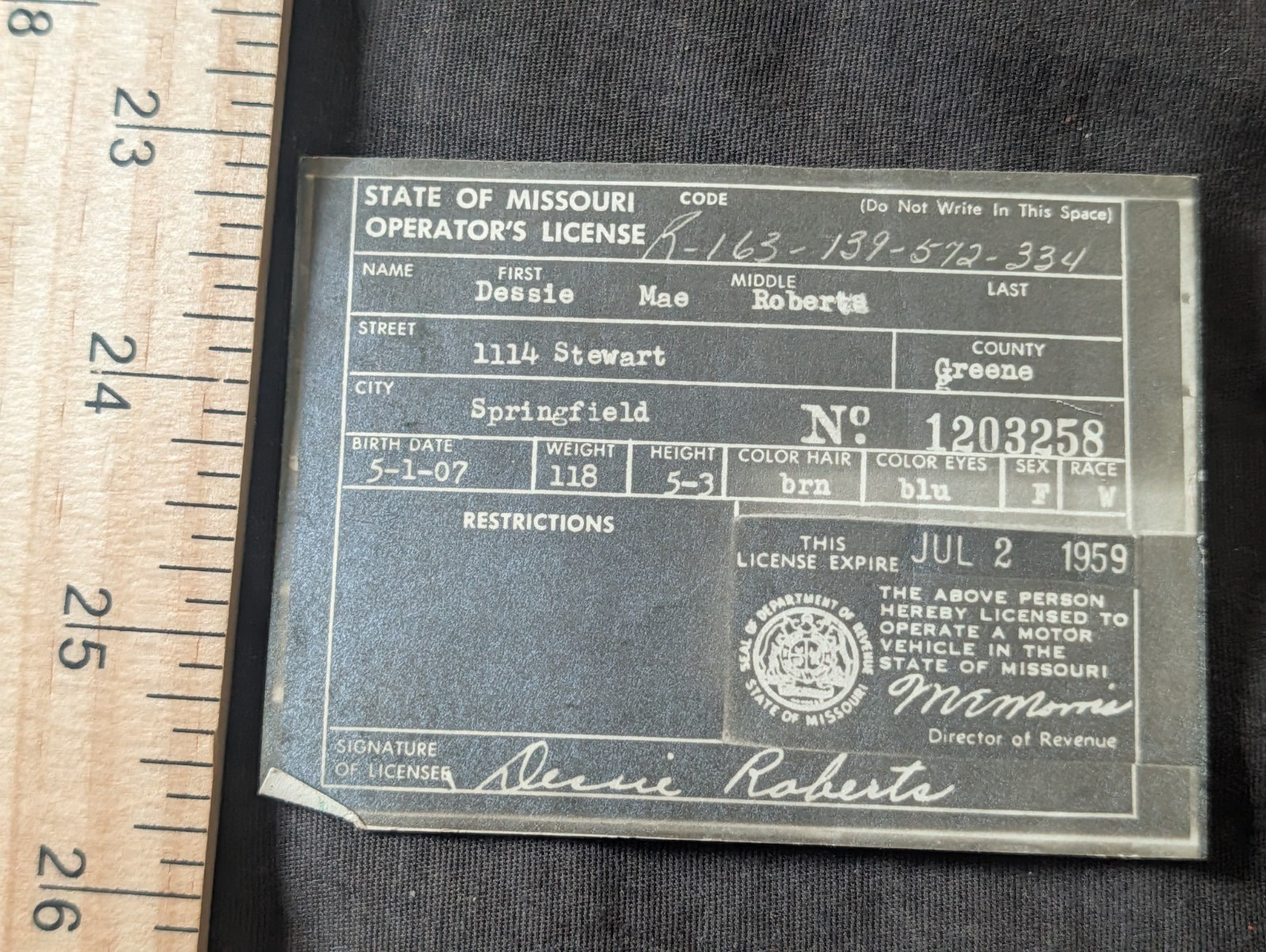 Vintage 1959 Drivers license, Springfield Missouri Vintage 1959 Drivers license, Springfield Missouri