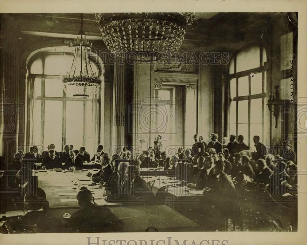 1919 Press Photo German Peace Delegates at Conference in Trianon Palace