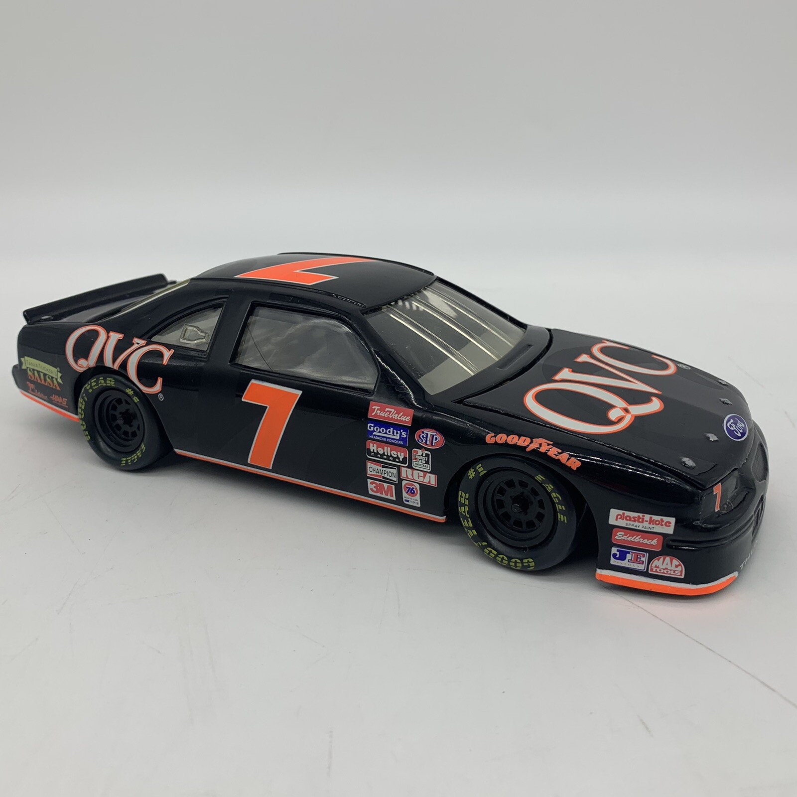VTG 1991 Revell NASCAR Ford Thunderbird QVC #7 Geoffrey Bodine 1/24 Diecast Car