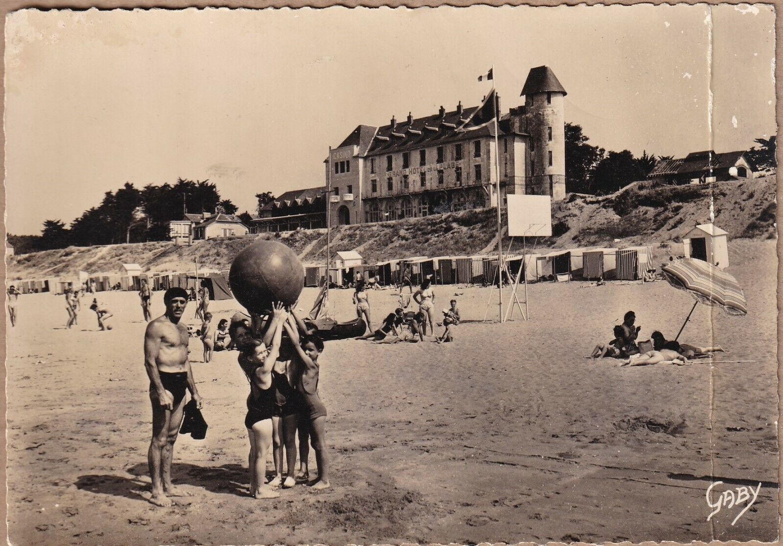 Saint Brevin 44 Animated Beach Casino CPSM written on Lucien ANAVOISARD 26-7-1950