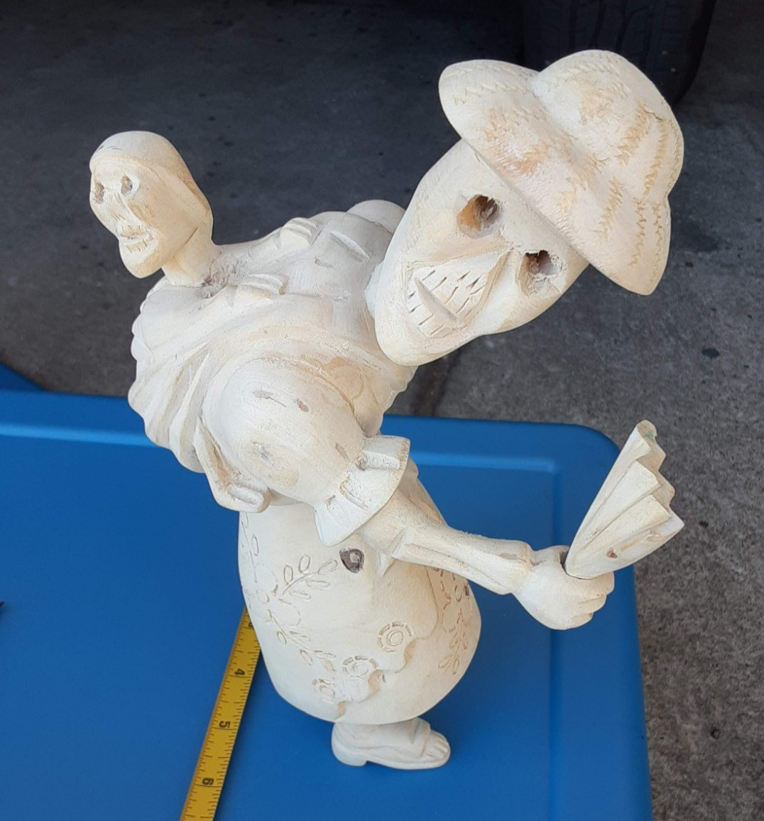 Handcarved Skeleton Oaxaca Mexican Folk Art Day of the Dead Agustin Cruz Tinoco