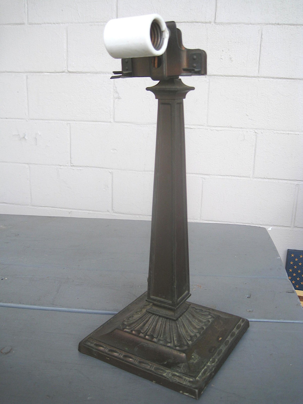 Antique Emeralite No 9 Banker\'s Lamp Base Dual Socket Desk Metal Art Deco 1920