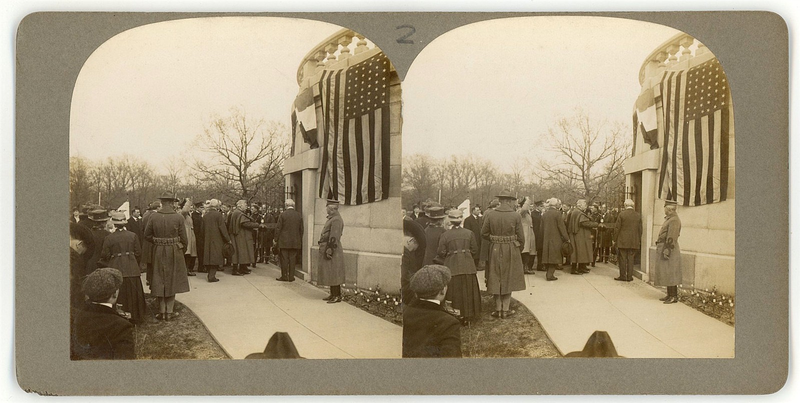 ILLINOIS SV - Springfield - Marshall Joffe at Lincoln\'s Tomb - c1917 RARE