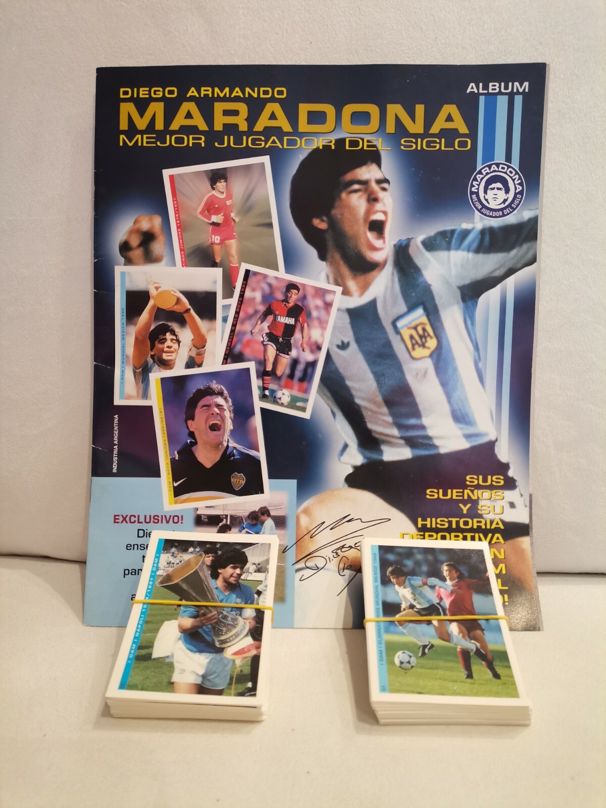 Diego Armando Maradona 2001 Complete Set Album