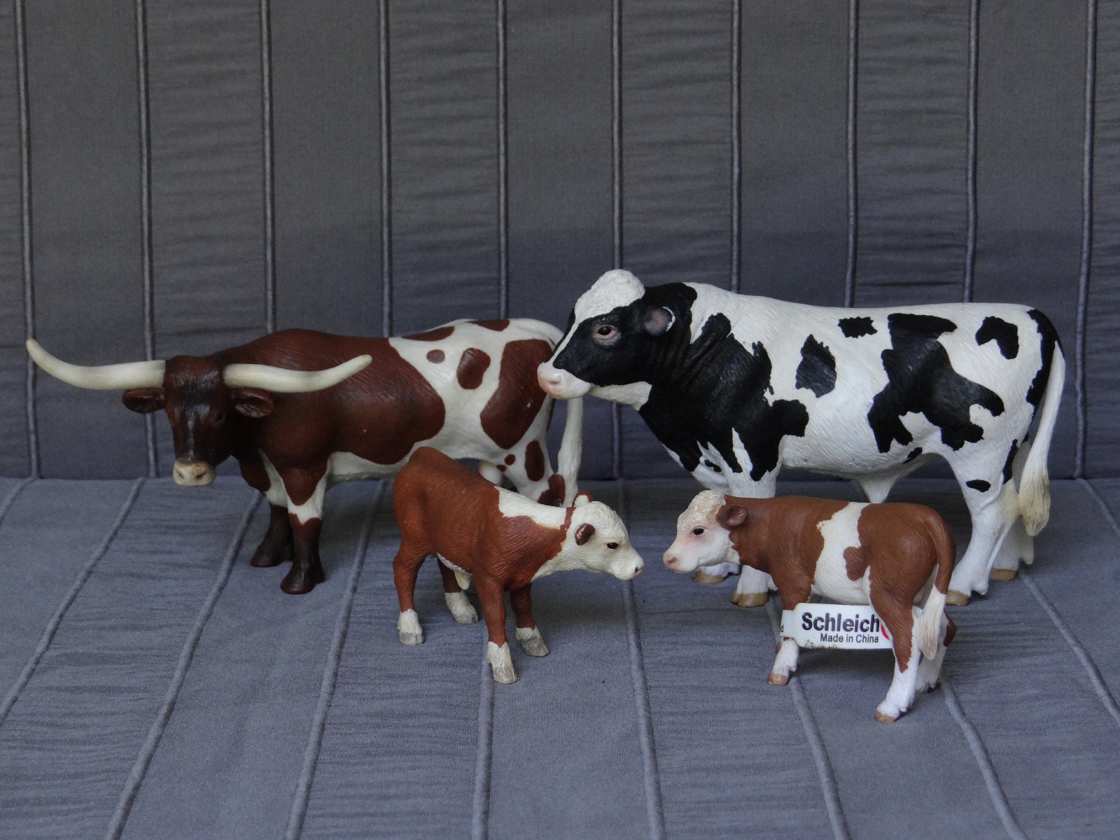 Lot of (4) Schleich collectible Farm Animals