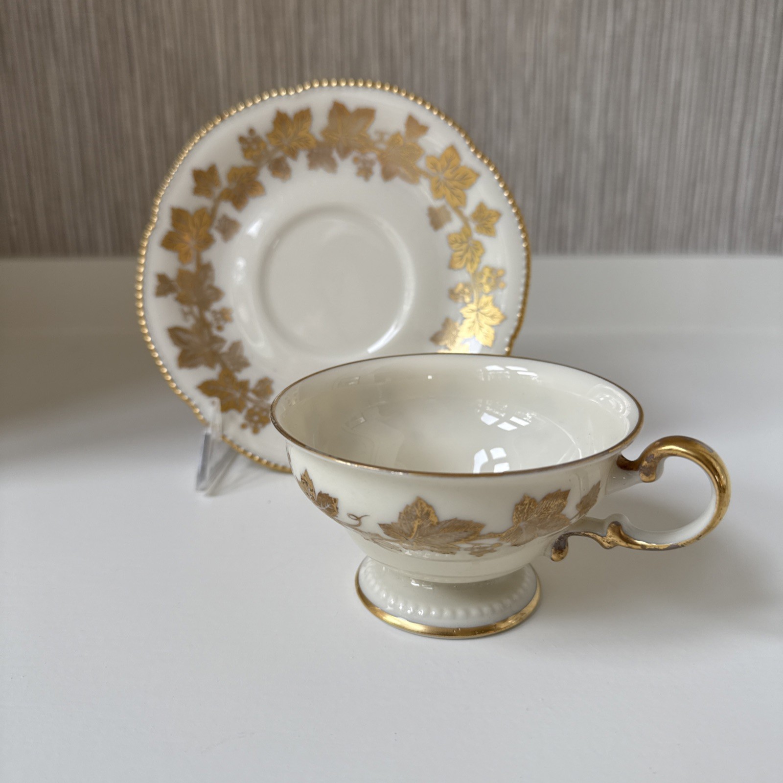 VINTAGE CASTLETON GOLDEN MOMENT BONE CHINA CUP & SAUCER GOLD LEAVES & TRIM