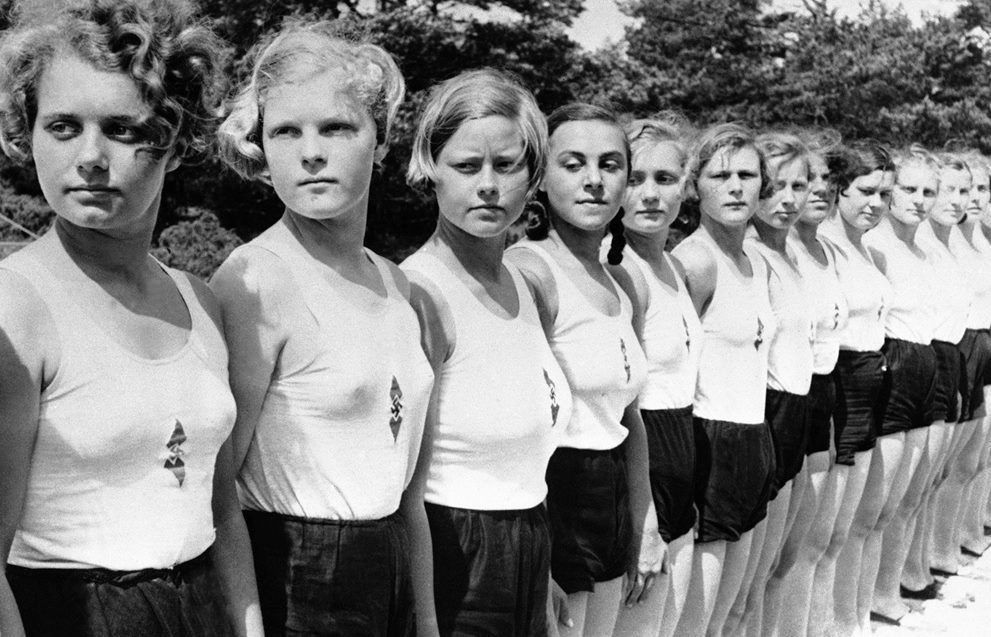 WWII Photo Young German Girls Berlin 1936  WW2 B&W World War Two Germany / 2209