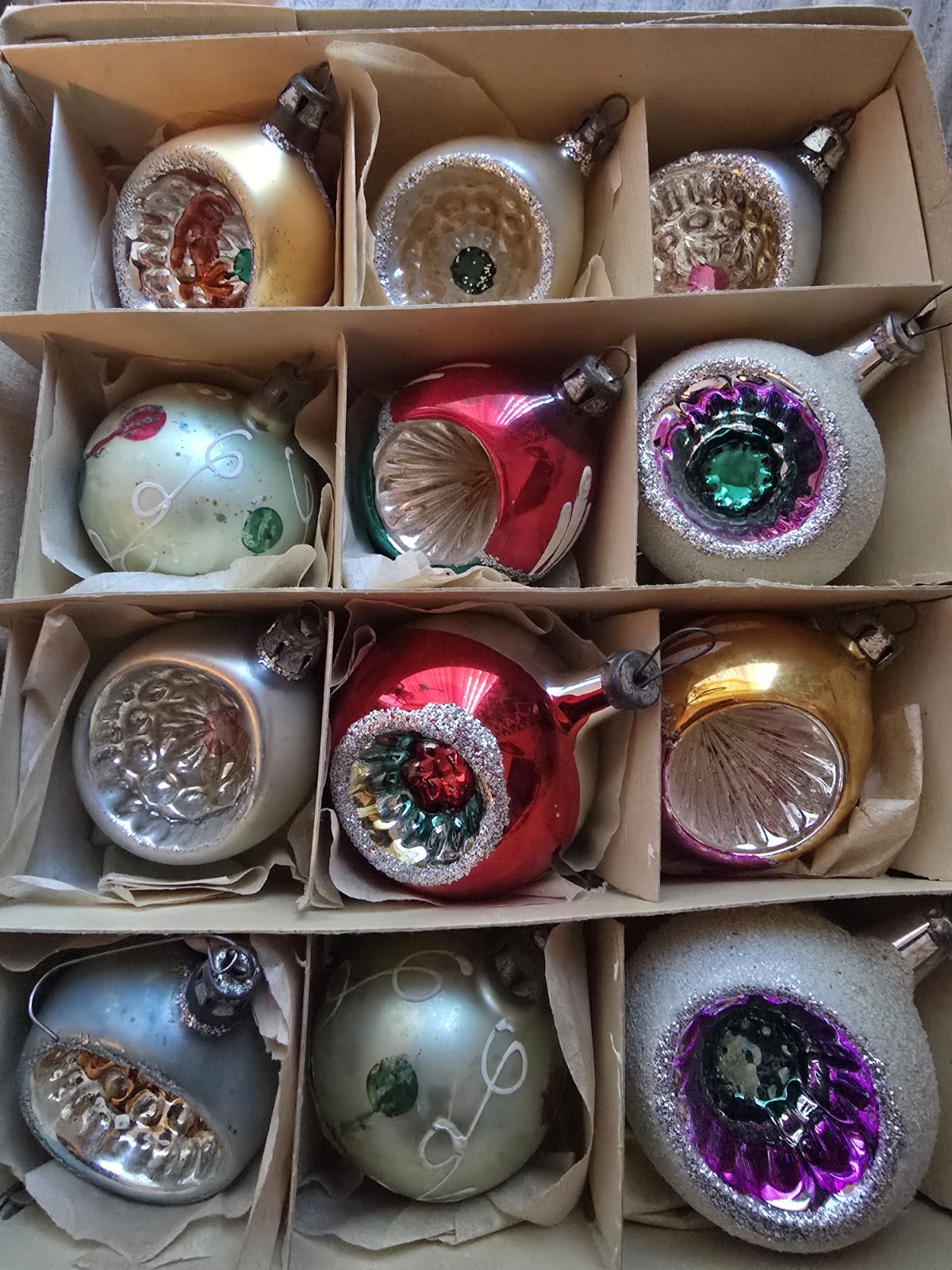 12 Vtg Santa Land Poland Christmas Glass Ornaments Indent Glitter Hand Blown 12 Vtg Santa Land Poland Christmas Glass Ornaments Indent Glitter Hand Blown