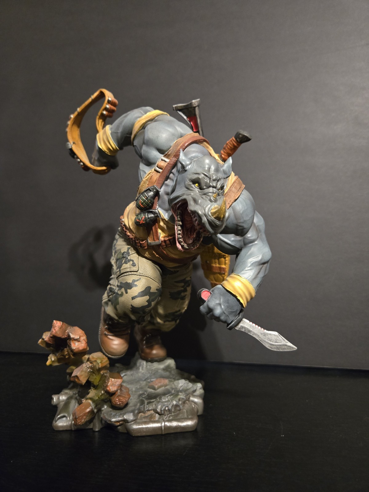 Iron Studios TMNT Rocksteady 1/10 Scale Statue