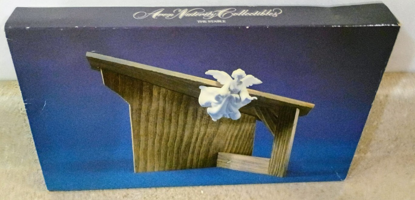VTG 1982 Avon Nativity Collectibles The Stable Christmas Ceramic Figure