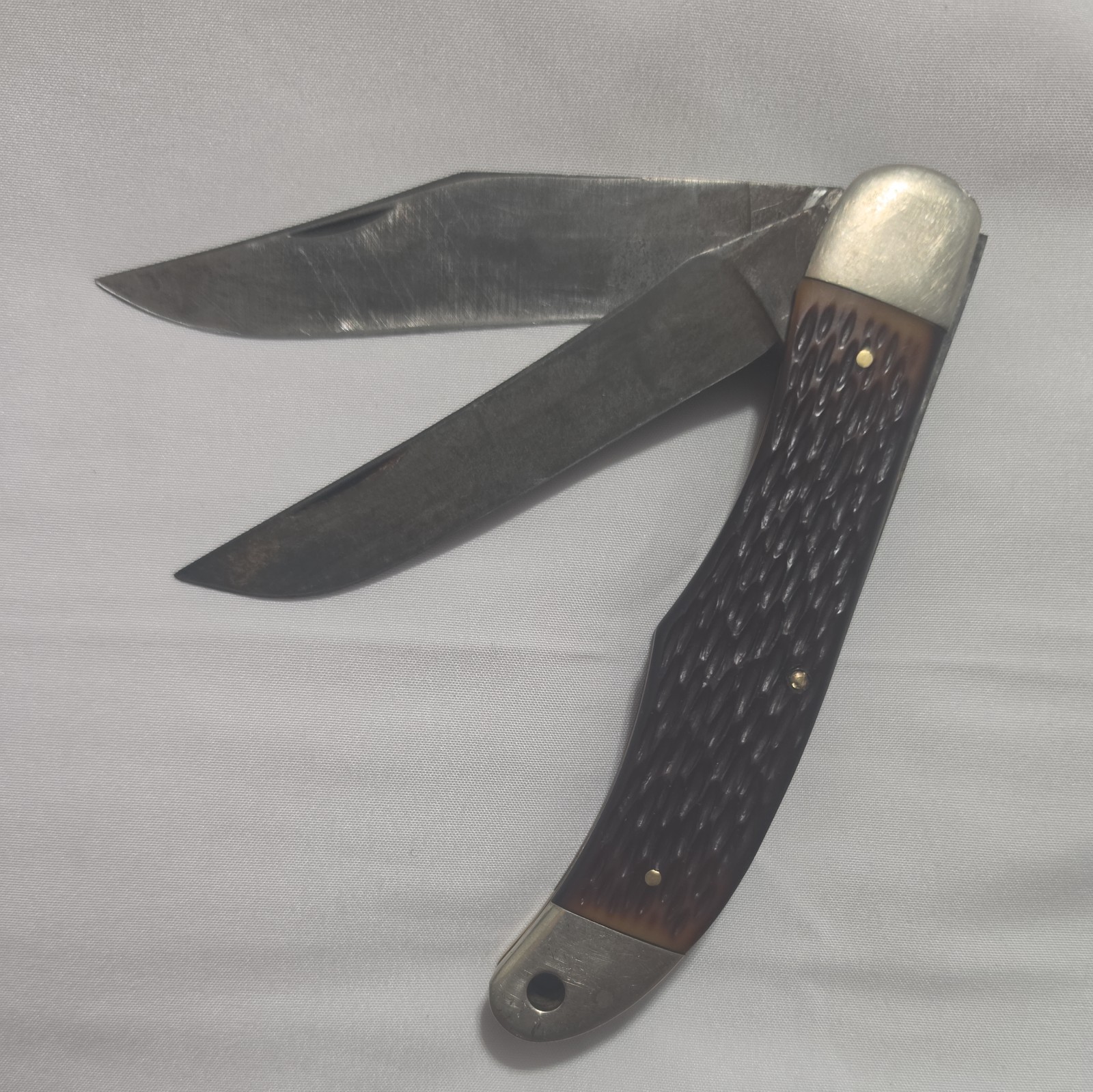 Vintage Schrade Walden NY USA 225H 2 Blade Folding Hunter Knife Sawcut Delrin Vintage Schrade Walden NY USA 225H 2 Blade Folding Hunter Knife Sawcut Delrin