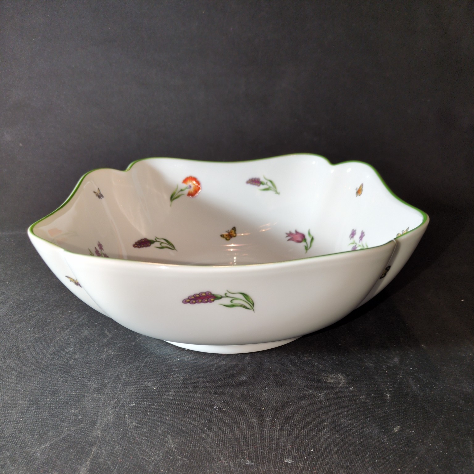 TIFFANY & CO TIFFANY GARDEN VEGATABLE BOWL, Limoges Porcelain, 9 1/4