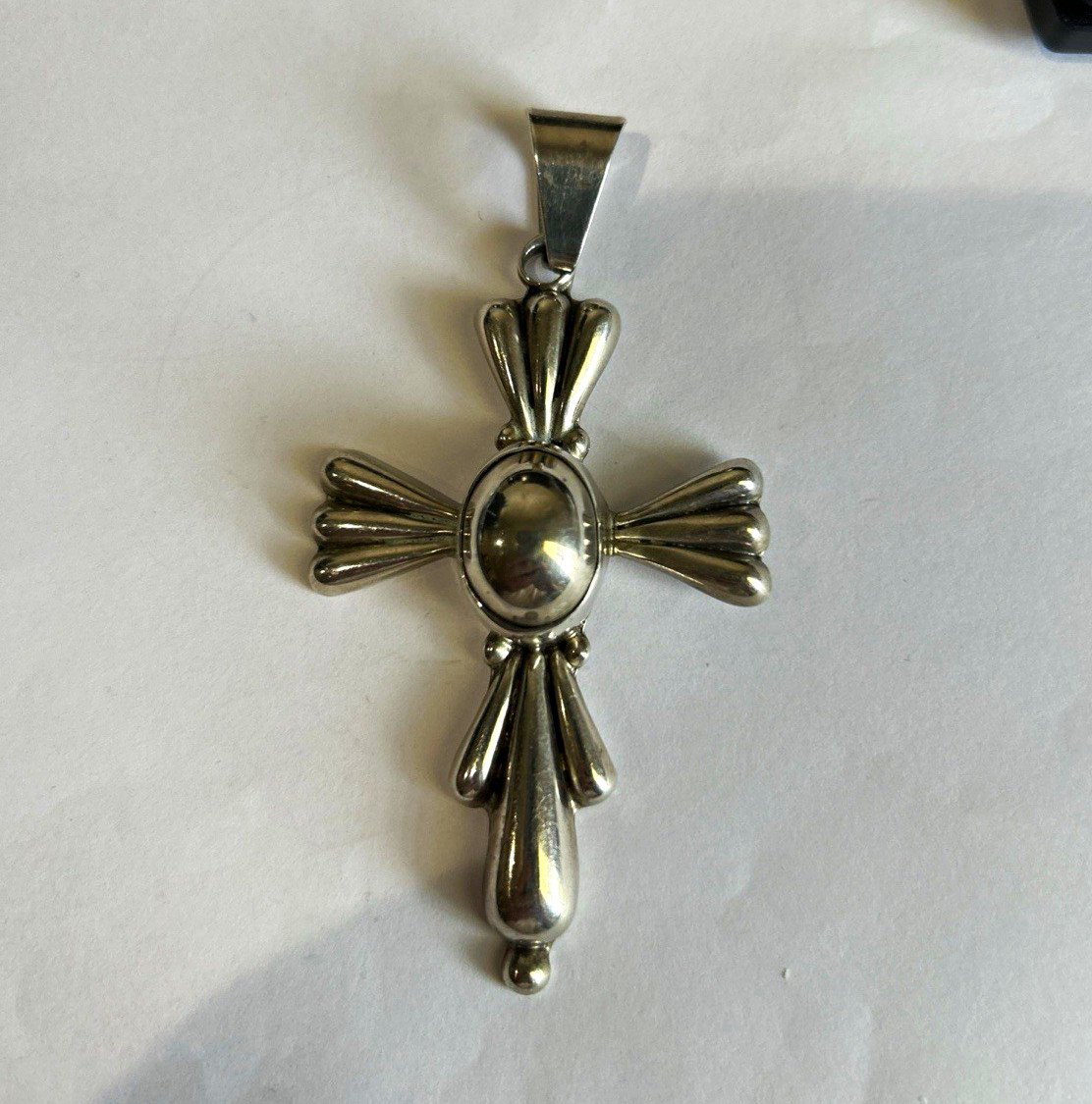 Mexico 925 Sterling Silver Cross Pendant 28.2g Christianity Mexico 925 Sterling Silver Cross Pendant 28.2g Christianity
