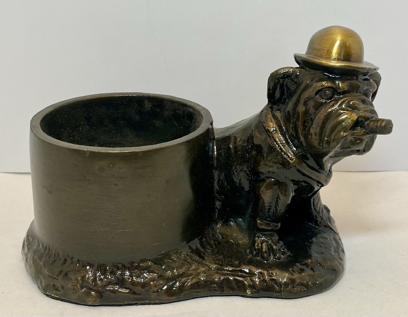 Fabulous Vintage Bronze Bulldog Cigar Ashtray Excellent Condition
