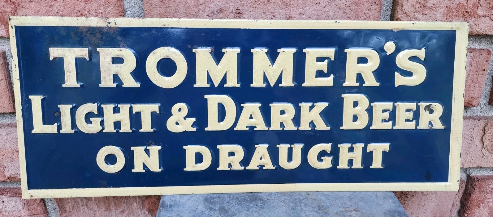 Vintage Trommer\'s Light & Dark Beer On Draught  Jawin Tin Over Cardboard 