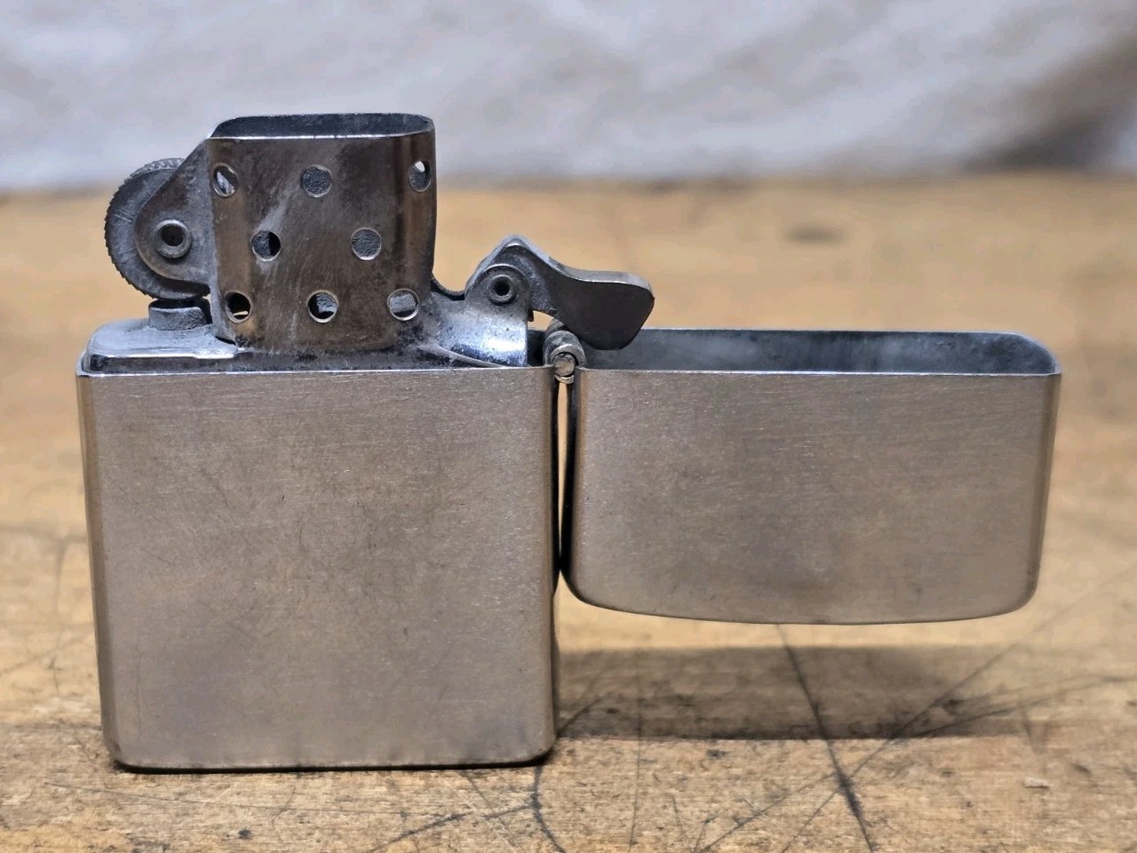 Vintage Zippo Lighter Chrome 3 Barrel Hinge 2032695 Bradford USA 1940s 16 Hole
