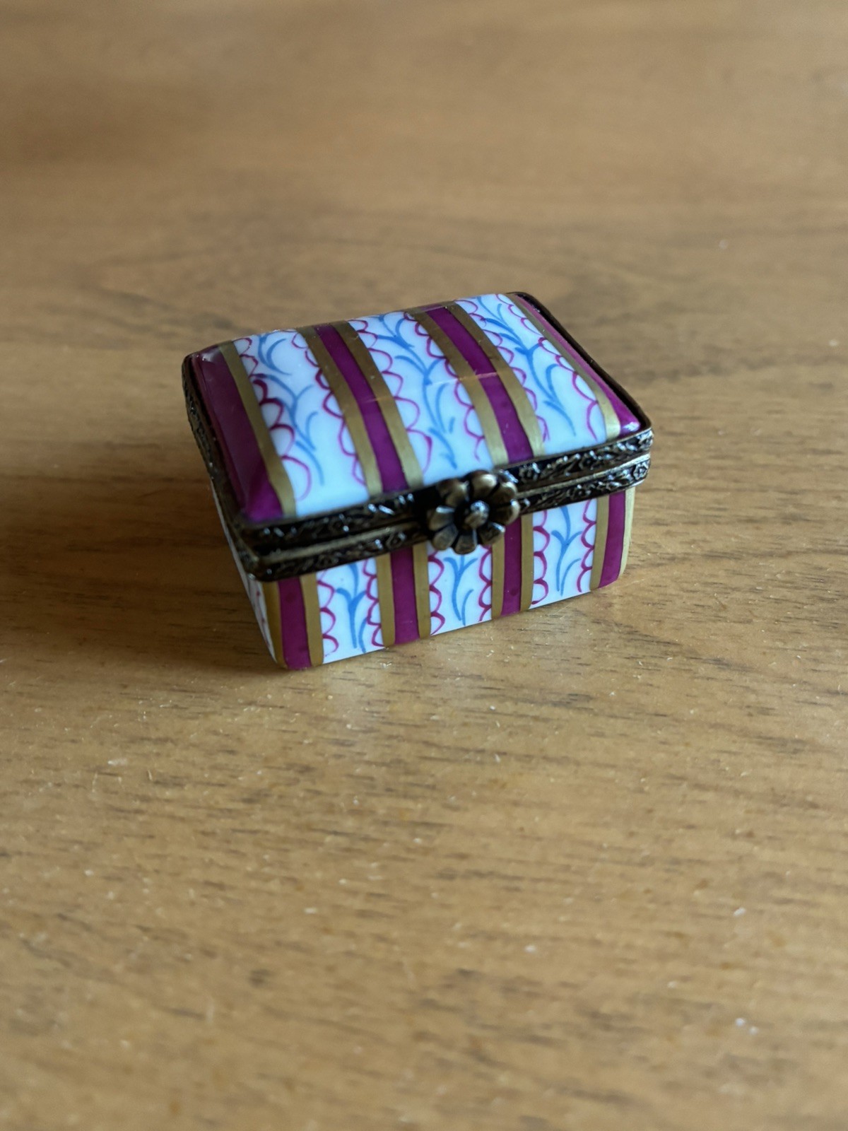 Floral Limoges France Peint Main Chest Hand Painted Jewelry Trinket Box Numbered