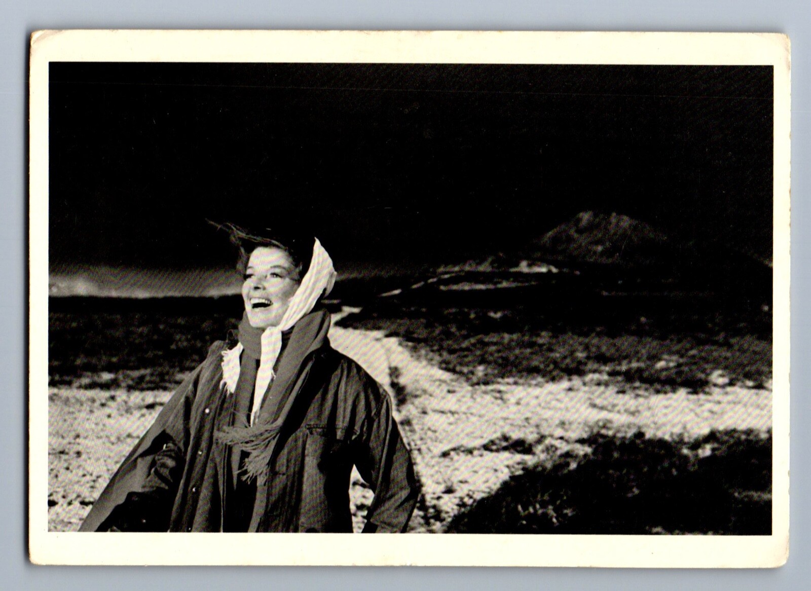 KATHARINE HEPBURN, THE LION IN THE WINTER, IRELAND, 1967, Willoughby Postcard P0