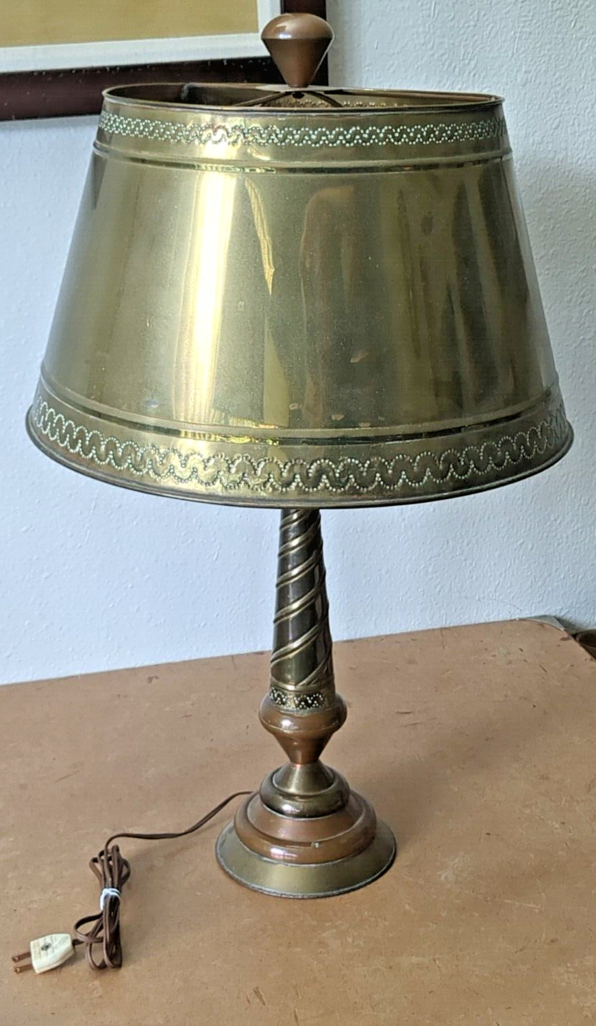 Arts and Crafts movement, Antique Brass & Copper Lamp w Brass Shade & Bakelite