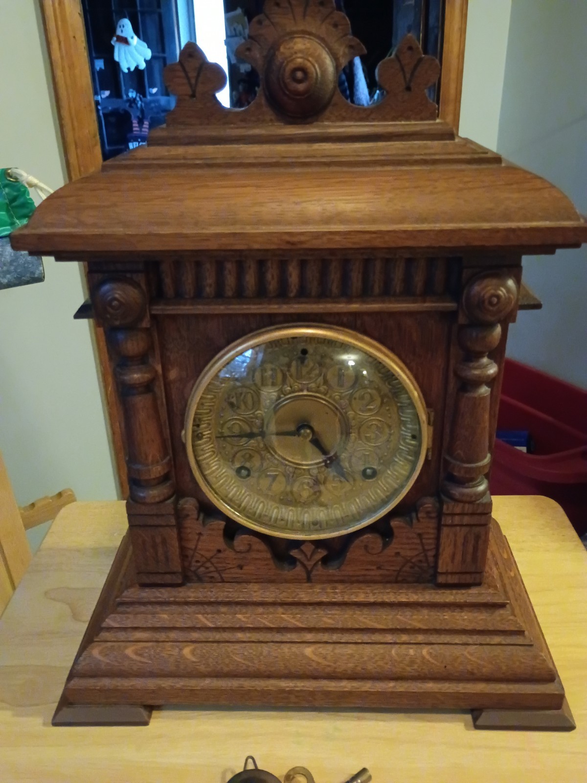 Vintage Ingraham Mantle Clock ~ Victorian Eastlake Serviced & Working. Beautiful