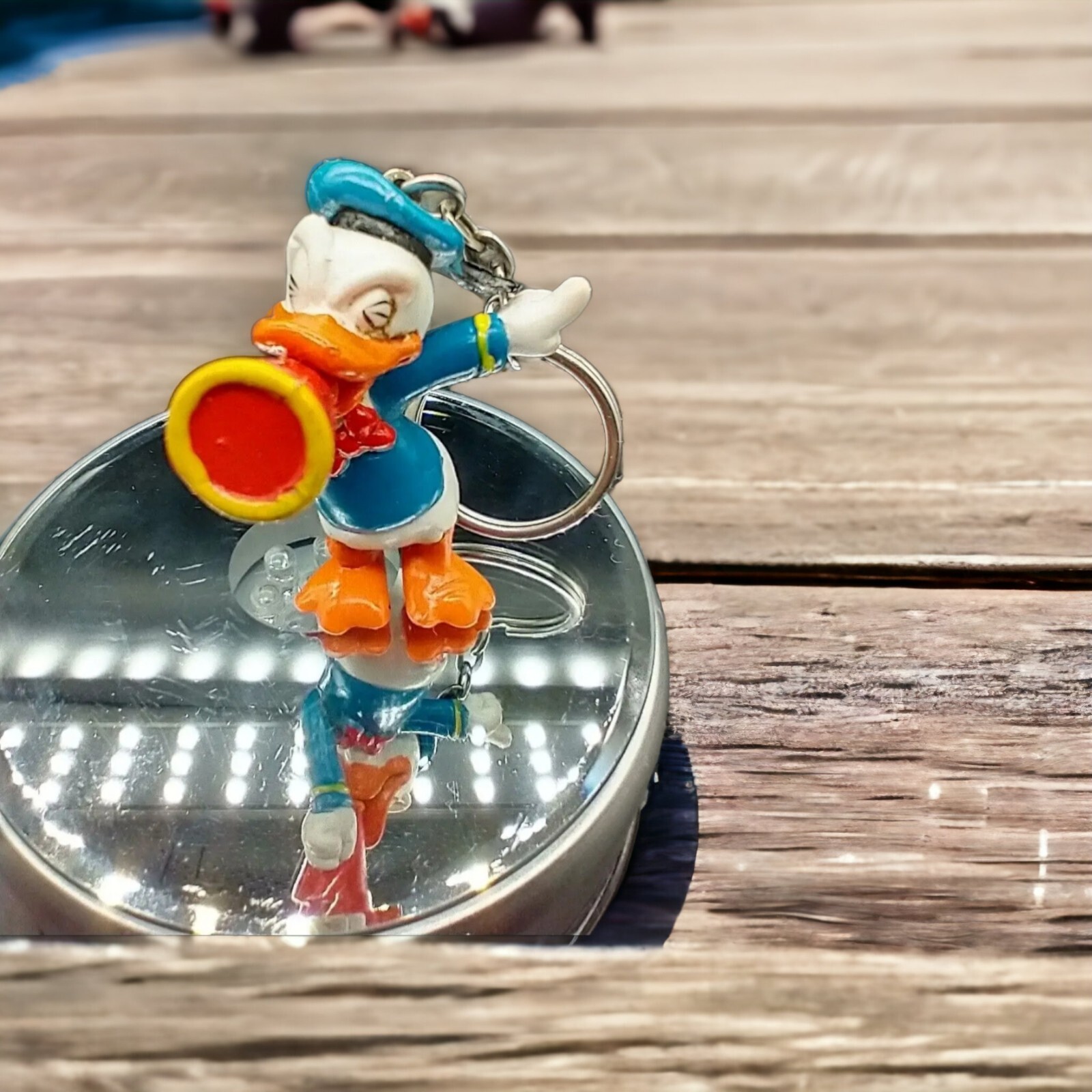 VTG 1986s Walt Disney Prod. DIRECTOR DONALD DUCK Applause PVC Figure Key chain