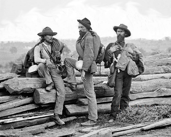 Three Confederate Prisoners Battle of Gettysburg 8\