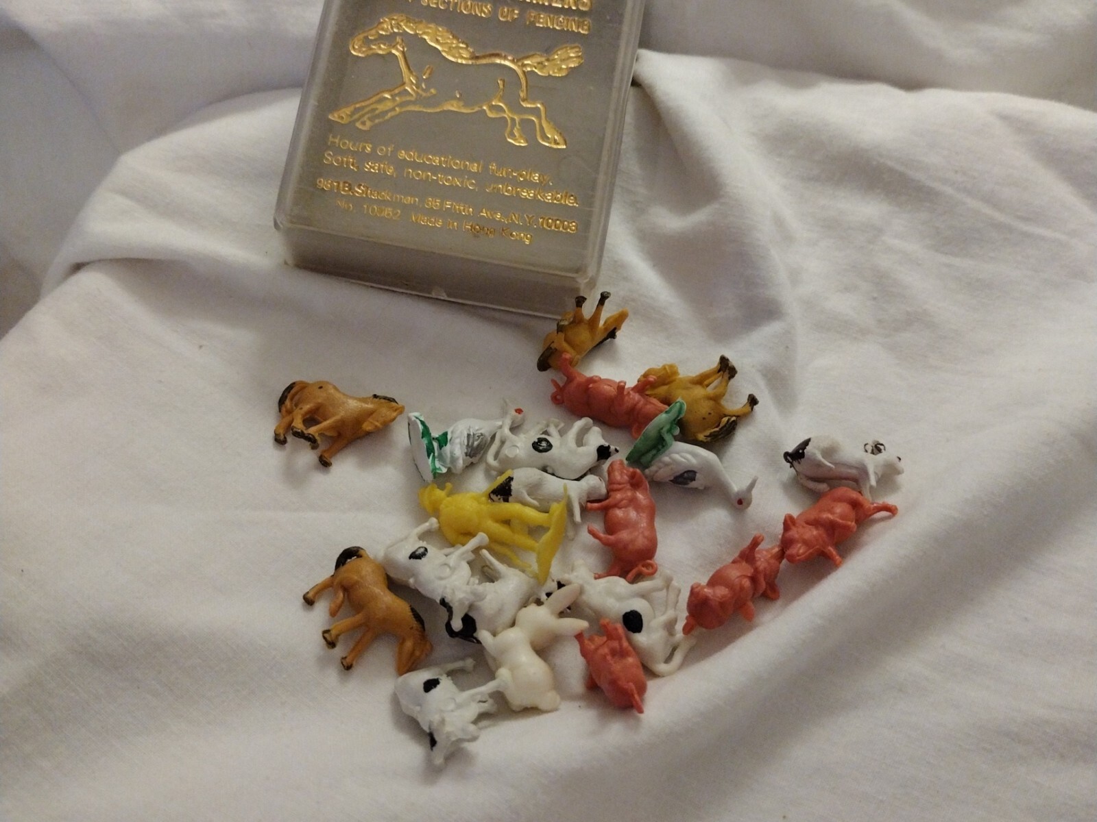 Vintage Animals And Farmers Miniature Toys. D1