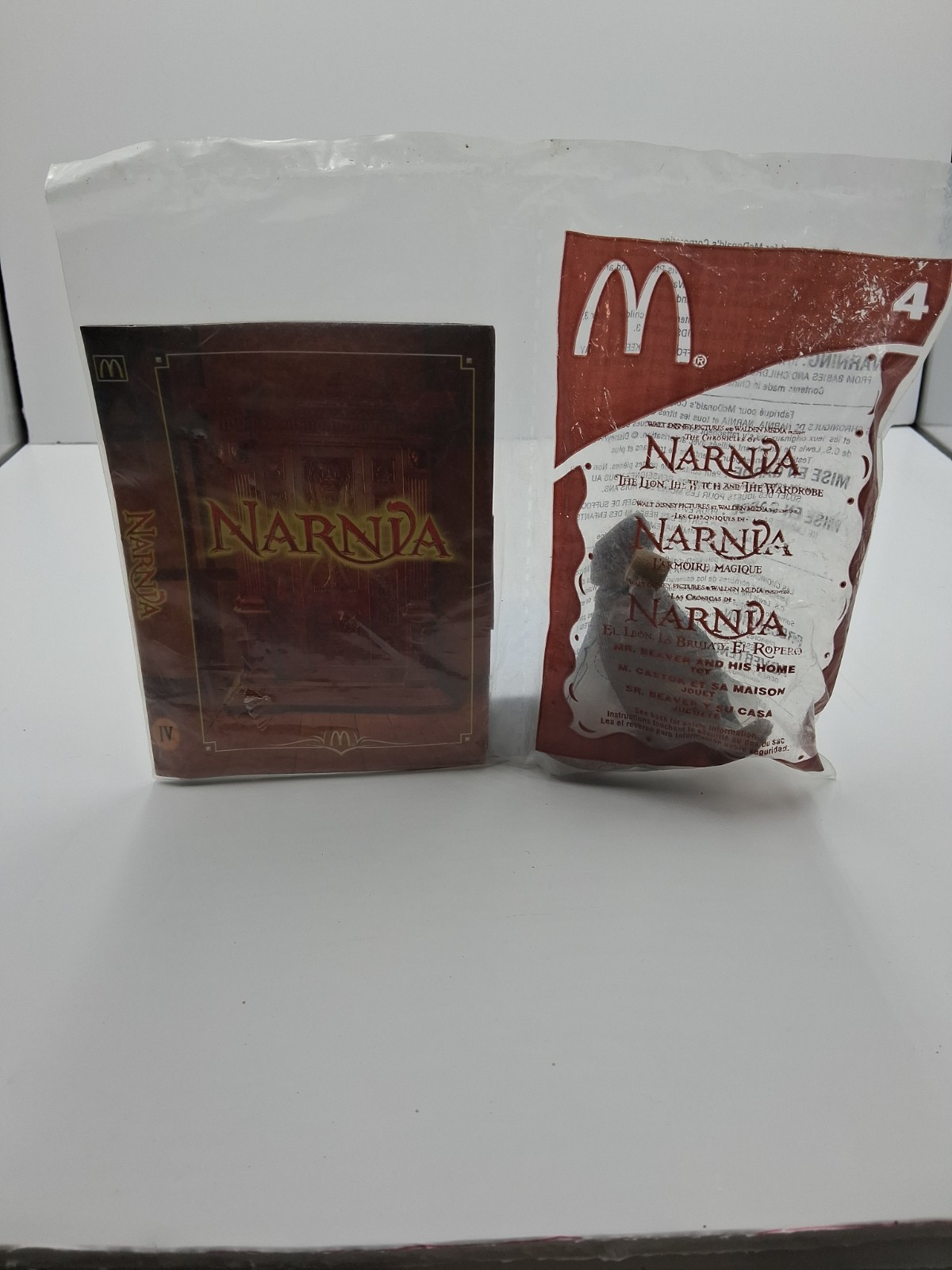 2005 McDonald\'s Happy Meal Toy #4 Narnia Mr. Beaver  T3004