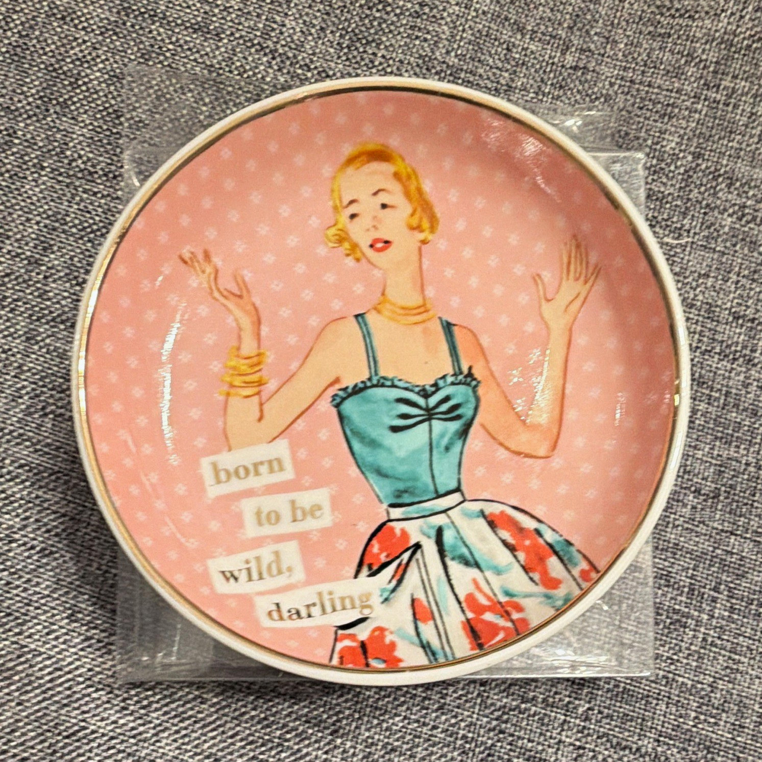 Simplicity Vintage Round Trinket Dish \