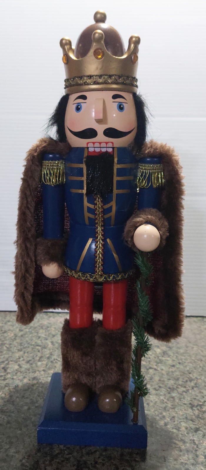 Hobby Lobby Christmas Wooden King Nutcracker Figurine (15