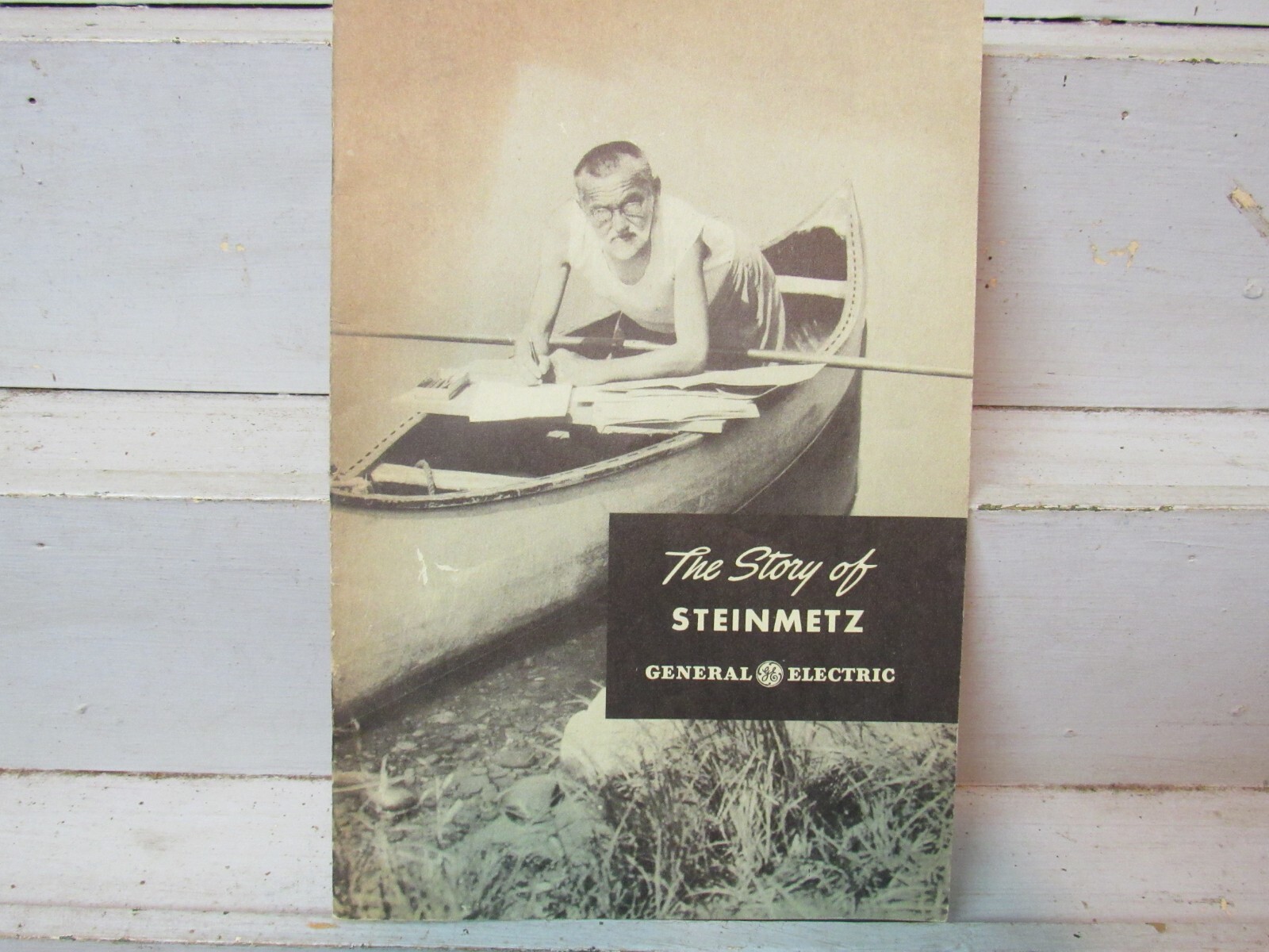 Vintage  GENERAL ELECTRIC booklet on \