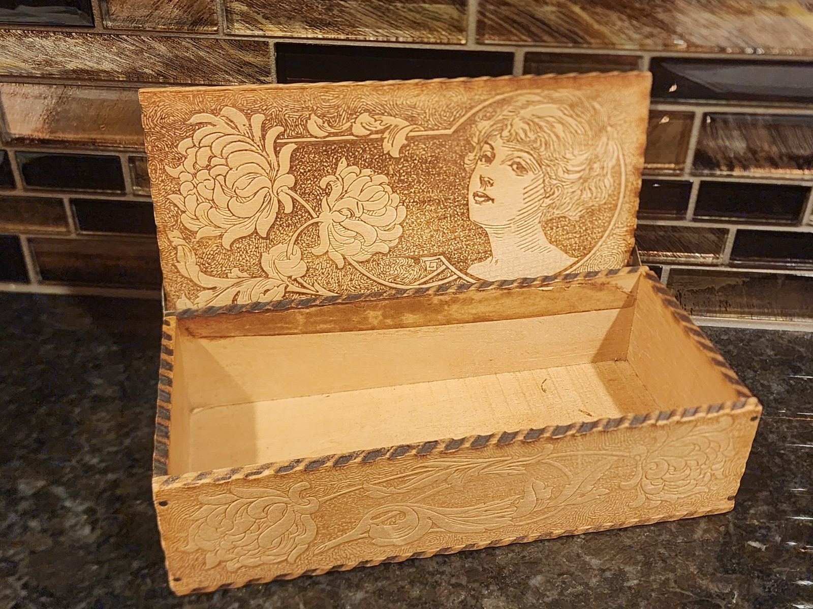 Antique Pyrography Flemish Box Art Nouveau Lady 7.5\