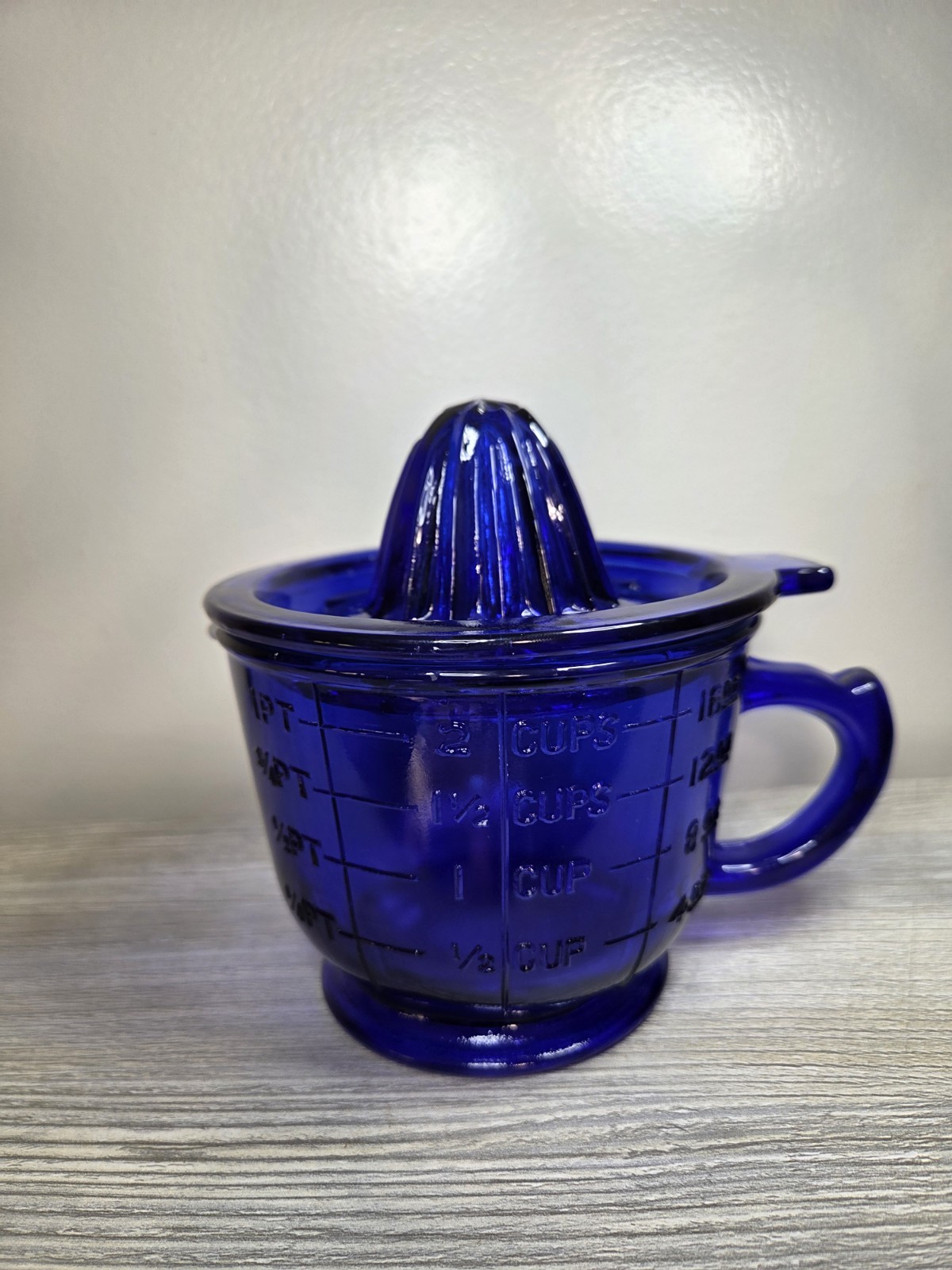 Hazel Atlas Vintage Cobalt Glass 2-Cup Measuring Mixing Cup And Juicer Reamer