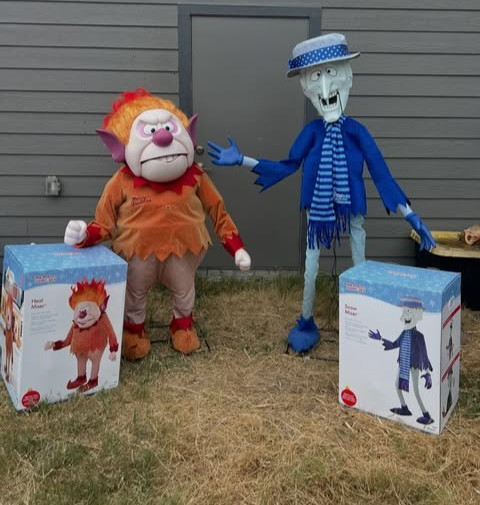 4.8FT ANIMATED HEAT MISER 6FT SNOW MISER CHRISTMAS PROP A YEAR WITHOUT SANTA CLA