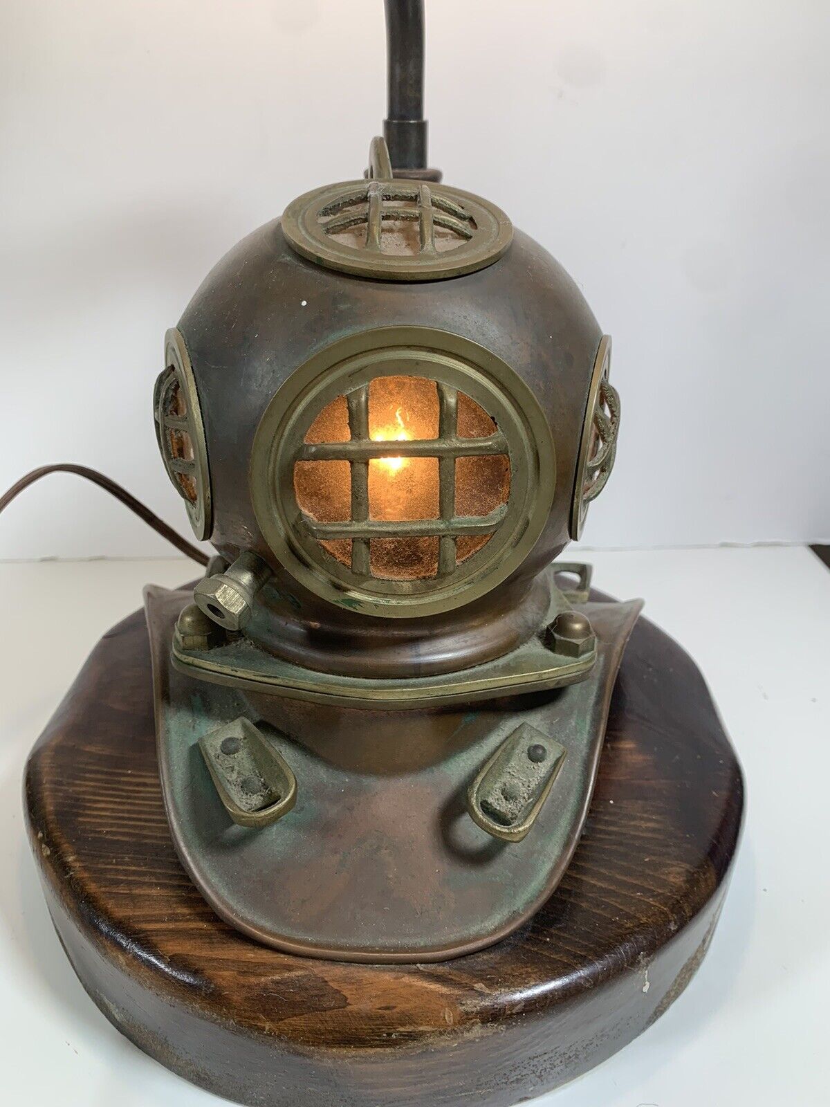 Vintage Copper/Brass Scuba Helmet Nautical Marine Table Lamp Regular/Nightlight