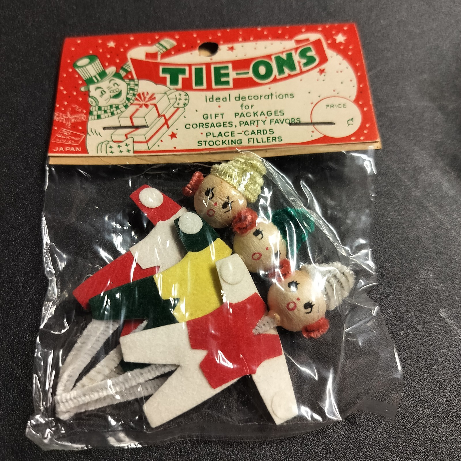 Vintage 1950s Tie-Ons Japan Pipe Cleaner Felt Carolers Christmas Gift NOS