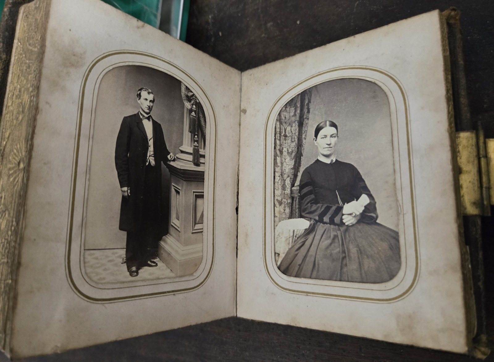 Antique Civil War CDV Photo Album Military Soldiers Novelty PIERCE Family 1860s