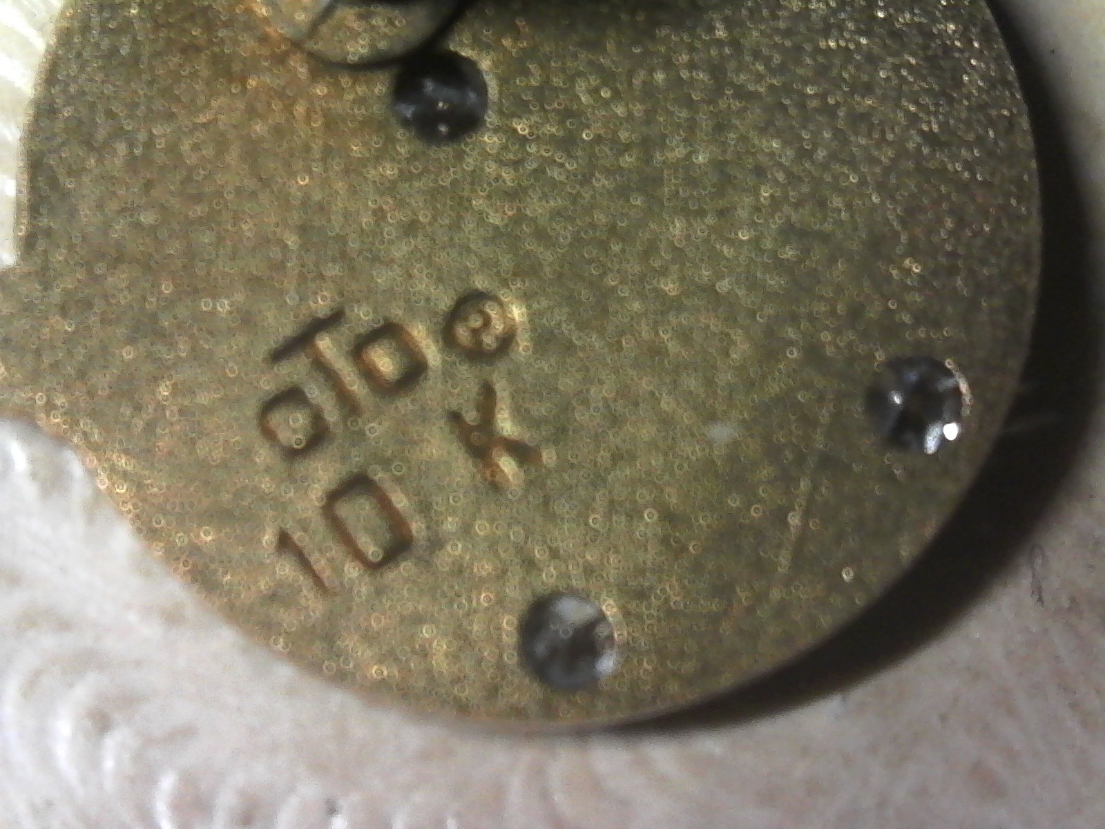Rare Boeing 30 Year 10K SOLID Gold w/ 3 Diamonds Pin 1.8 grams Rare Boeing 30 Year 10K SOLID Gold w/ 3 Diamonds Pin 1.8 grams