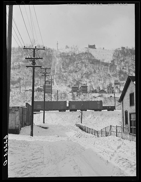 Photo:West Aliquippa Pennsylvania 1941 Winter Coal Train Cliffside Houses