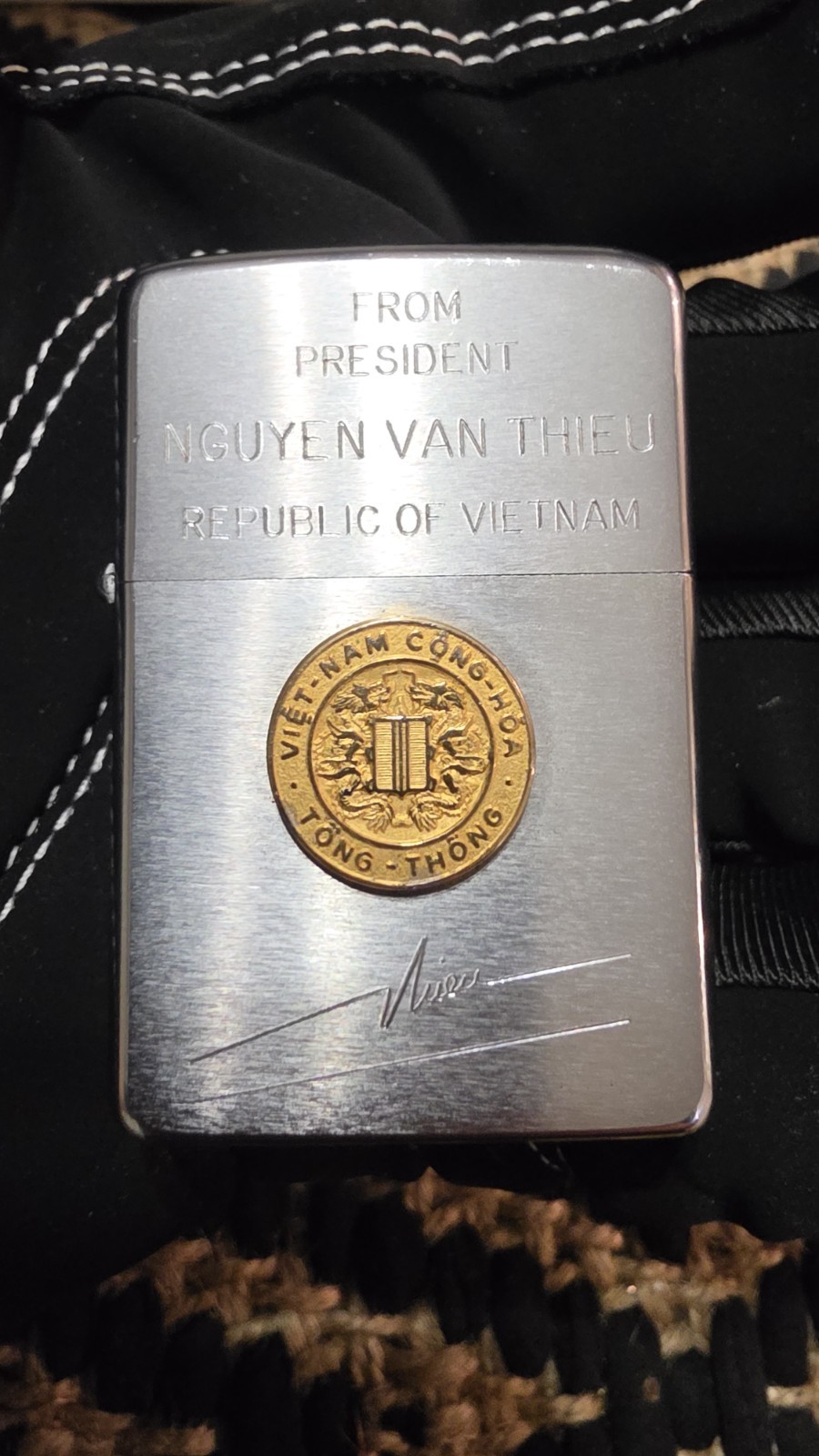 Ultra Rare Vintage 1970 Zippo Vietnam President Nguyen Van Thieu - See Notes Ultra Rare Vintage 1970 Zippo Vietnam President Nguyen Van Thieu - See Notes